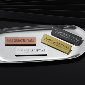 Tùy Chỉnh Vàng Nhân Viên Khách Sạn/Cửa Hàng Nhân Viên Tên Huy Hiệu Từ Thép Không Gỉ Trống Laser Khắc Tên Huy Hiệu Với Pin - Product Image 6