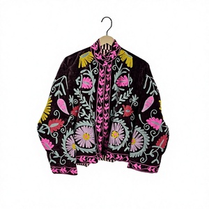 Veste en velours brodée à la main Suzani pour femme, veste de soirée avec doublure intérieure en coton, veste tendance - Product Image 1