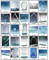Vente en gros de trophée en cristal de plaque de verre nouveau design récompense souvenir actif d'entreprise