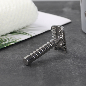 Maquinilla de Afeitar de Seguridad de Doble Filo de Acero Inoxidable para Hombre Yaqi <span class=keywords><strong>Duomo</strong></span> - Product Image 3