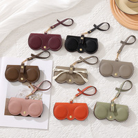 Étui à lunettes de soleil portable de mode supérieure avec sangle de cou sac pince pochette à lunettes pour les voyages en plein air LOGO personnalisé en gros