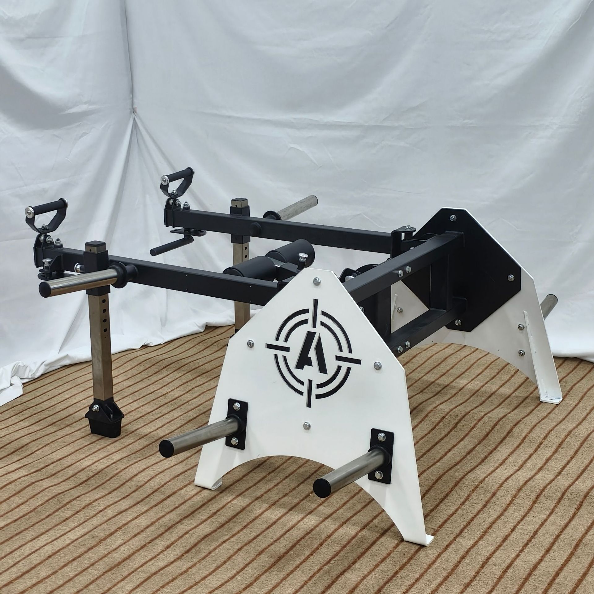 Blanco y Negro -- Máquina dura funcional multi del tirón