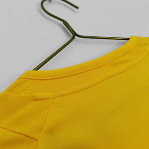 Maillot de football rétro Brésil 2002, version fans, 100 % polyester, respirant, séchage rapide, haute qualité, vente en gros - Product Image 4