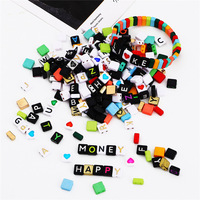 Perles acryliques simples et doubles trous coeurs fluorescents faits à la main matériaux de bricolage perles d'espacement perles en vrac accessoires