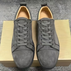 รองเท้ากีฬาลำลองคุณภาพสูงสำหรับผู้ชาย พื้นสีแดง ดีไซน์ทันสมัย รองเท้าเดินสบาย ระบายอากาศได้ดี กันลื่น เหมาะสำหรับกิจกรรมกลางแจ้ง - Product Image 4