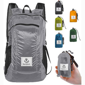 Muestra gratuita Mochila impermeable, plegable y ligera fabricada en fábrica con logotipo impreso y gran capacidad - Product Image 1