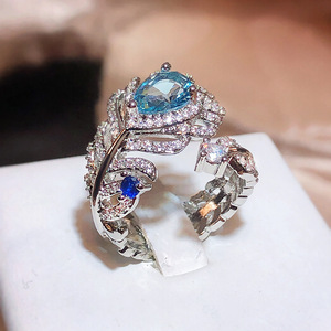 Nuevo Anillo de Pluma con Circonita Cúbica Azul, Anillo Abierto Ajustable para Mujer, Antideslustre, Joyería de Moda para Damas, Venta al por Mayor - Product Image 5