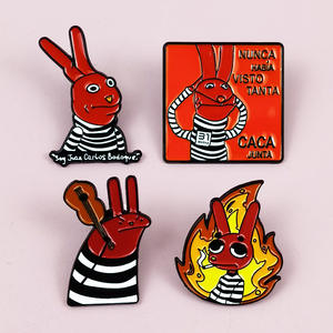 Broche Lapin <span class=keywords><strong>de</strong></span> la série animée <span class=keywords><strong>Prison</strong></span> <span class=keywords><strong>Break</strong></span> avec design effet goutte d'huile, accessoire <span class=keywords><strong>de</strong></span> sac à dos en alliage, badge animalier mignon en forme <span class=keywords><strong>de</strong></span> lapin, vente en gros - Product Image 2