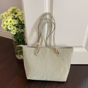 กระเป๋าโท้ทผู้หญิง สีเขียว ความจุขนาดใหญ่ ปิดด้วยซิปแบบนุ่ม ใช้ได้ทุกวัน - Product Image 2