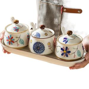 Ensemble de pots à épices chinois en céramique pour la cuisine domestique, comprenant un pot à huile de piment - Product Image 1