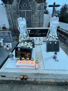 Affinez les statues d'<span class=keywords><strong>ange</strong></span> <span class=keywords><strong>gardien</strong></span> <span class=keywords><strong>en</strong></span> <span class=keywords><strong>pierre</strong></span> commémorative personnalisées <span class=keywords><strong>en</strong></span> <span class=keywords><strong>pierre</strong></span> à vendre - Product Image 3