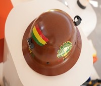 Casque de sécurité en fibre de verre FRP à bord complet pour les travailleurs de l'exploitation minière Sécurité et protection améliorées