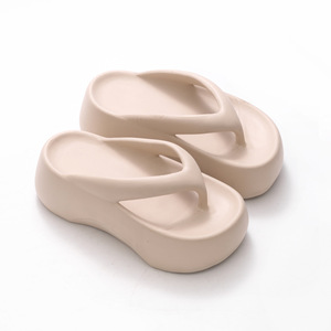 Chanclas de mujer de suela gruesa y elevada, populares en internet, de verano, con suela suave de EVA, de punta abierta, sencillas, versátiles, para playa y mar. - Product Image 5