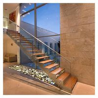 Arc d'escalier intérieur moderne en fer Prima, couleurs personnalisables, structure en tube carré, écologique, pour la décoration de villas et de maisons