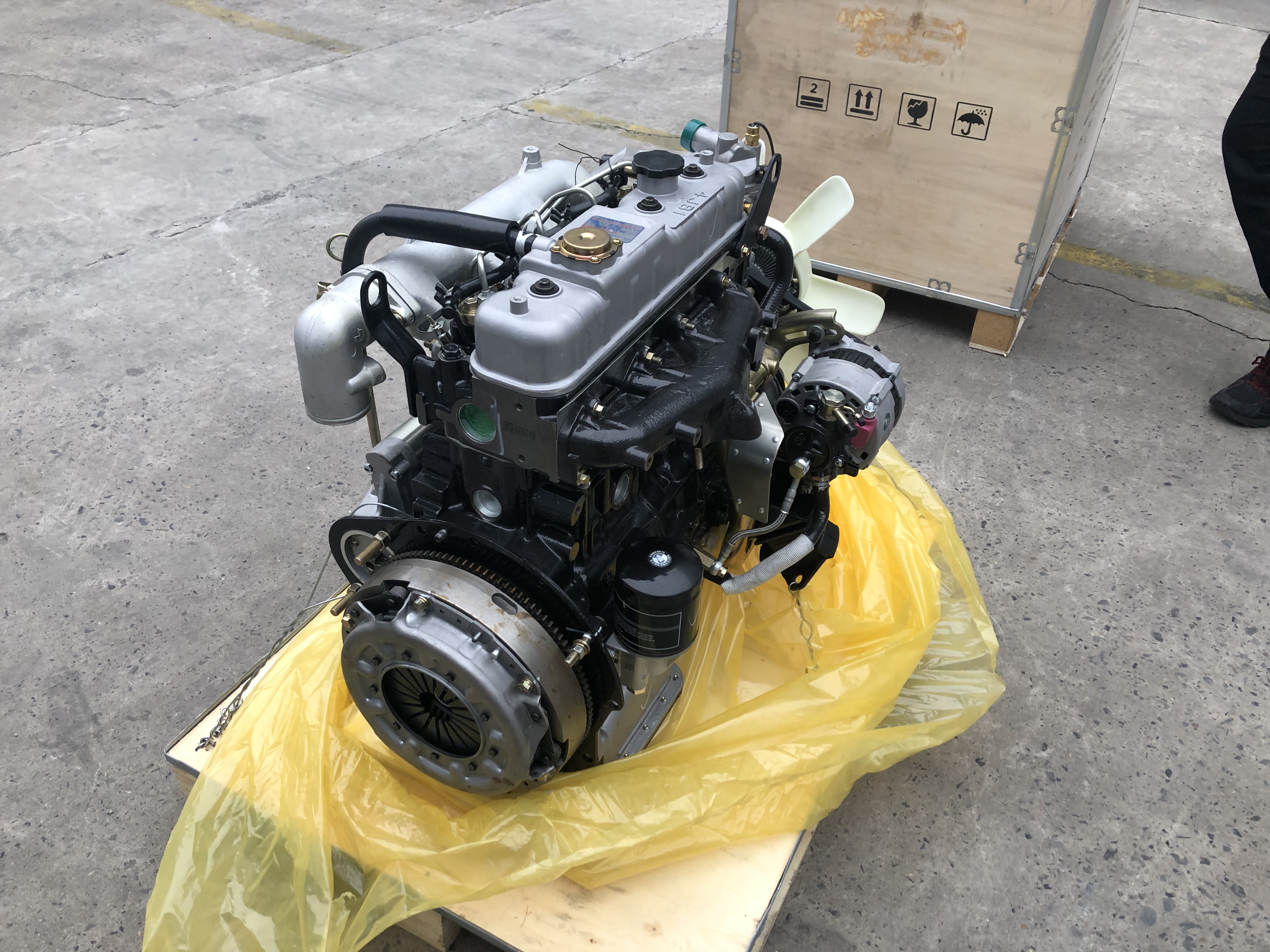 New Isuzu 4JJ1X Complete Tier 4 Diesel Engine + DPF, DEF
