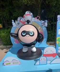 Estatuas IP de Mascota de fibra de vidrio duraderas de marca personalizada, artesanías de resina duraderas para promociones de <span class=keywords><strong>tiendas</strong></span> y eventos - Product Image 1