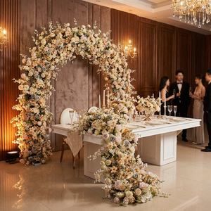 Guirnalda de Flores Artificiales de Rosas de Seda Realistas Estilo Bohemio para Arco de Boda, Decoración para Recepción de Boda - Product Image 1