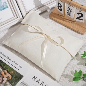 Pochette personnalisée imprimée en PU écologique et recyclable avec rabat pour emballage cadeau - Product Image 5