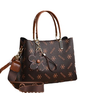 Bolso cruzado de lujo para mujer, de piel suave y versátil, nueva moda de otoño-invierno - Product Image 5