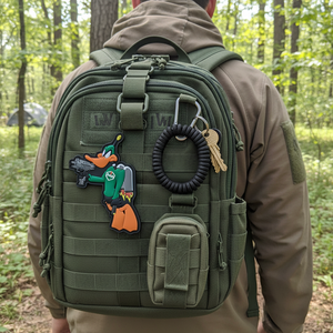 Rucksack-Silikonabzeichen Großhandel Keine Mindestbestellmenge Kleidung Applikation Anstecker 2D/3D Weichgummi-Logo Aufbügelbare Patches Individueller PVC-Aufnäher - Product Image 5