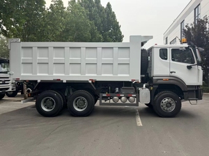 Camion benne d'occasion Beiben SINOTRUK HOWO 6X4 Diesel 351-450HP Moteur Weichai Euro 2 20-25T Poids total autorisé en ordre moussé (PTA) Conduite à gauche Exploitation minière - Product Image 4