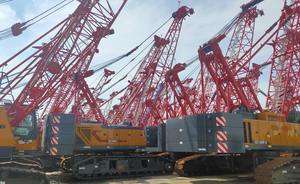 Chine <span class=keywords><strong>Grue</strong></span> à chenilles SCC1000A-8 <span class=keywords><strong>de</strong></span> machines <span class=keywords><strong>de</strong></span> <span class=keywords><strong>levage</strong></span> <span class=keywords><strong>de</strong></span> nouvelle marque en bon état <span class=keywords><strong>avec</strong></span> des programmes <span class=keywords><strong>de</strong></span> <span class=keywords><strong>transport</strong></span> optimisés à vendre - Product Image 2