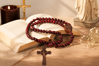 Collier de prière catholique en paracorde avec perles en bois, crucifix Saint Benoît, perles de prière faites à la main, bijoux religieux chrétiens, cadeau