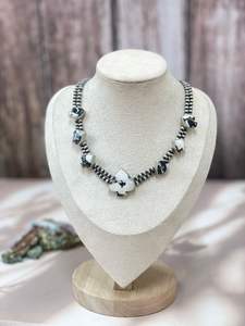 จี้เงินแท้ทำมือประดับด้วยหินเทอร์ควอยซ์สีขาวทรงบัฟฟาโล พร้อมกรอบแบบฝัง - Product Image 3