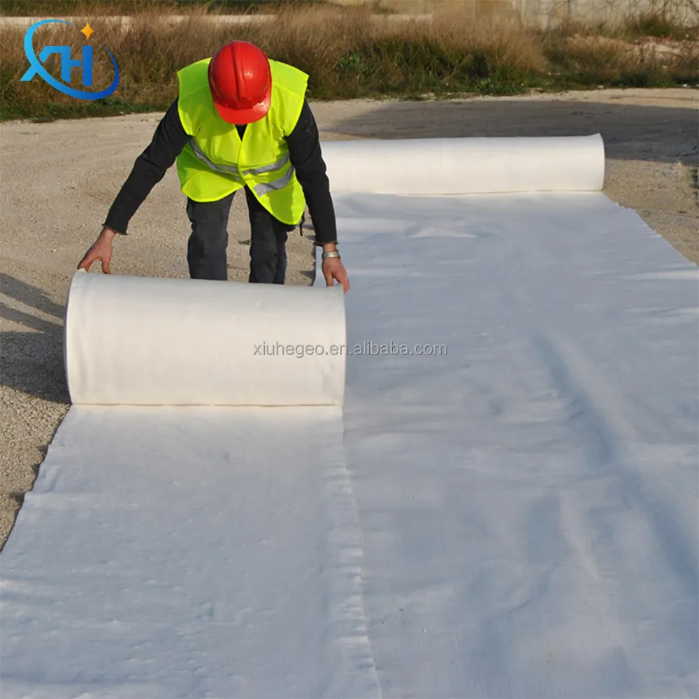 ผ้าโพลีโพรพิลีนโพลีเอสเตอร์ Geotextile สําหรับบ่อประปาอ่างน้ําทรายที่ทิ้งขยะภูมิทัศน์ผ้าผ้ากรอง