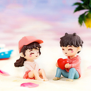 Figuras en Miniatura de Parejas Enamoradas, Adornos de Plástico para Jardín de Hadas, Escritorio, Coche y Decoración del Hogar - Product Image 1