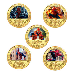 5 Pièces de Monnaie Commémoratives Spider-Man Thème Films Classiques Américains Dorées Marvel Super Héros Cadeaux de Collection - Product Image 1
