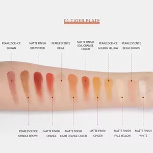 พาเลทอายแชโดว์ 12 สี แต่งหน้าสวยหรู สไตล์เกาหลี รับผลิตแบรนด์ส่วนตัว - Product Image 2