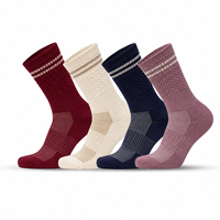 Vente Flash : Chaussettes Personnalisées en Gros pour Marques – Gamme Complète pour Collections Cadeaux Premium