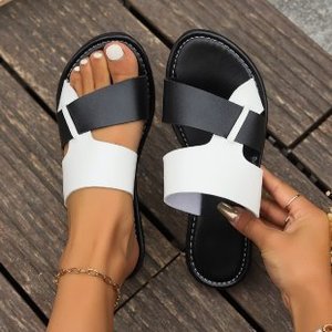 Summer Women's Luxury <b>Slippers</b> Woven Daily Beach Ladies Sandals <b>Slippers</b> New Designer Flat Large Size PU <b>Slippers</b> for Women - Product Image 6
