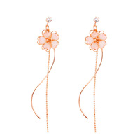 Anting Gantung Asimetris Motif Bunga Sakura Gaya Jepang Korea untuk Wanita, Desain Peri Sederhana dan Unik, Lapisan Elektroplating Tahan Lama