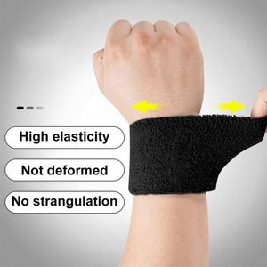 Bracelets de sport d'extérieur personnalisés en usine, bandeaux anti-transpiration brodés pour basketball et badminton, bracelets de gym - Product Image 6