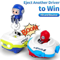 WGNRC 6628 Série Spatiale Voiture Tamponneuse RC à Éjection, Jouets de Jeu de Combat Amusants pour 2 Joueurs, Jouets de Bataille à Deux Joueurs avec Voiture Tamponneuse et Pilote Rebondissant