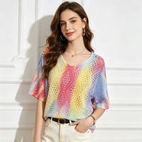 Blouse tricotée décontractée pour femme, col en V, manches trois quarts, imprimé arc-en-ciel dégradé, ajourée, coupe ample, pour l'été et le quotidien