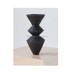Trendy Flower <b>Vase</b> for Modern Home Hotel Wedding Decoration Metal Flower <b>Vase</b> Metal Flower Pots and <b>Vases</b> for Export - Product Image 3