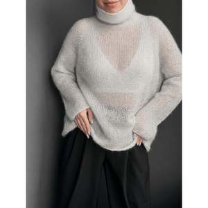เสื้อสเวตเตอร์คอสูงแขนยาวสีขาว เสื้อถักสำหรับผู้หญิง - Product Image 3