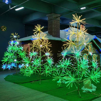 Outdoor LED Weihnachtsbaum-Lichterkette mit Farbverlauf und Feuerwerkseffekt für Landschaftsbeleuchtung und Festdekoration
