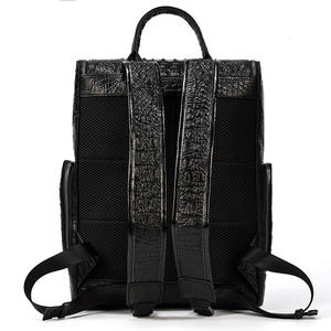Zaino in vera pelle con fiore di coccodrillo stile coreano borsa da uomo con strato <span class=keywords><strong>superiore</strong></span> in pelle di mucca Multi-funzionale per studenti - Product Image 2