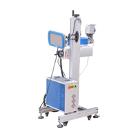 Machine de marquage laser à fibre volante en ligne 20W 30W 50W 100W avec synchronisation par encodeur pour le codage sur ligne de production