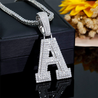 Vente en gros de lettres A-S Melee Mossanite Diamond HipHop Chain pour hommes femmes rappeur S925 Silver Letter HipHop Moissanite Pendant