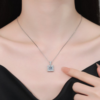 Meilleure Vente : Collier Femme en Argent Sterling S925 Plaqué Rhodium avec Pendentif Moissanite Cube 1 Carat Certifié GRA et Chaîne Maille Forçat