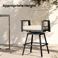 Ensemble de salle à manger d'extérieur 2 pièces en rotin tressé avec tabourets de bar pivotants et table de bistrot carrée haute pour jardin, terrasse et patio