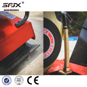 Compacteur à plaque vibrante à essence rouge SPJX pour travaux routiers - Product Image 2