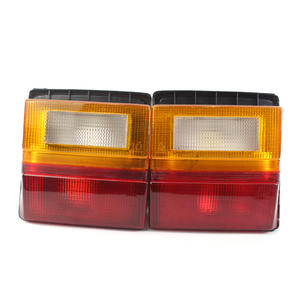 Feux arrière Audi 80 90 100 3000, feux de freinage arrière gauche et droit, ensemble de feux arrière halogènes - Product Image 1