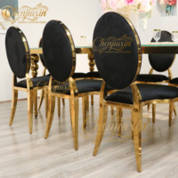 Chaises et tables de banquet ovales en acier inoxydable doré empilables pour cérémonies d'hôtels de luxe et événements - Vente en gros