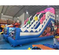 Château gonflable à thème pompier avec toboggan, château gonflable commercial pour enfants à louer